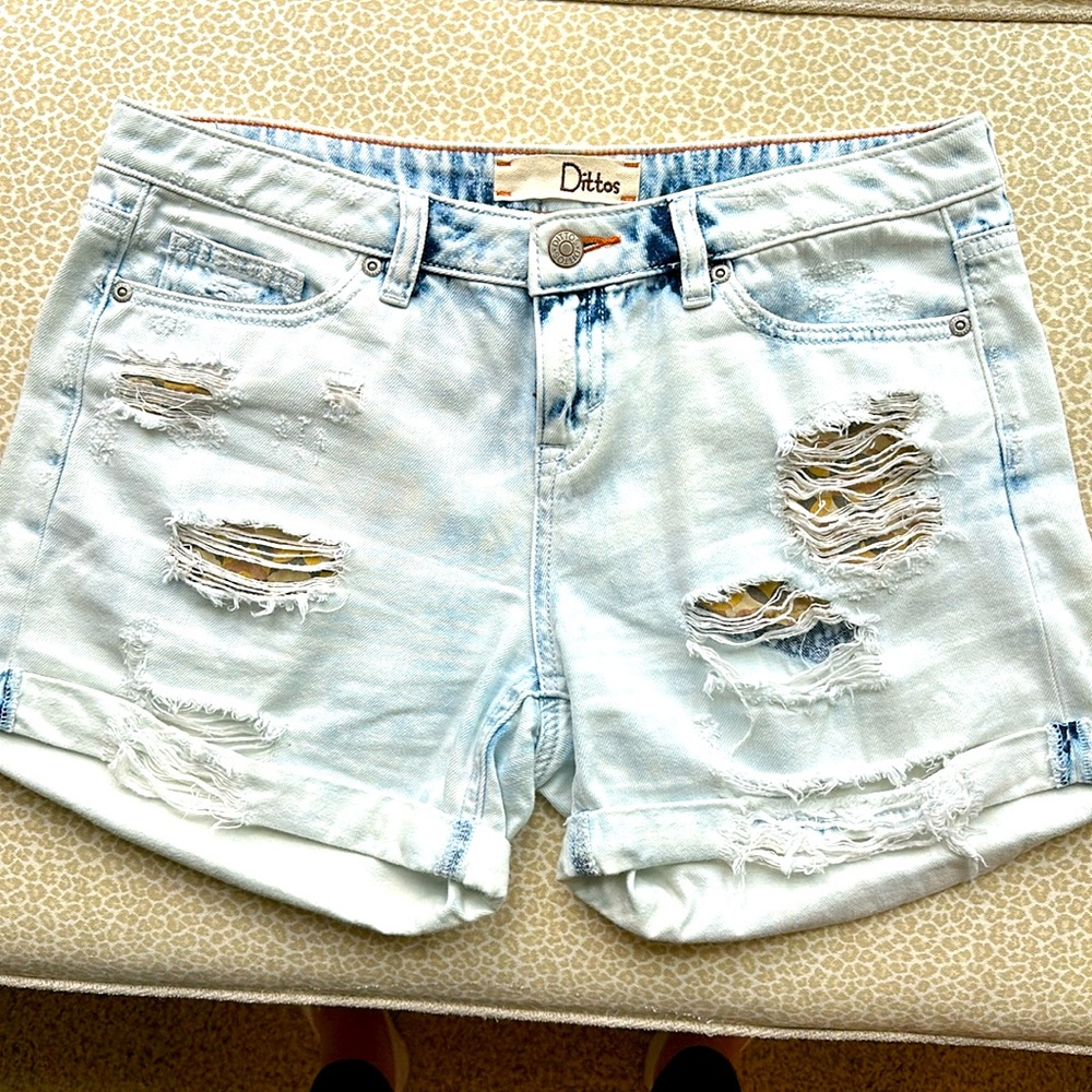 Dittos Mid Rise Denim Frayed Cuffed Shorts